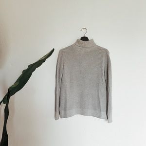 Gray knit turtleneck